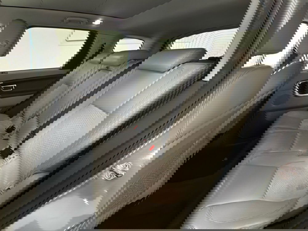 Land Rover Discovery Sport usata a Palermo (6)