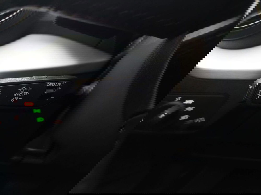 Audi Q2 usata a Bari (17)