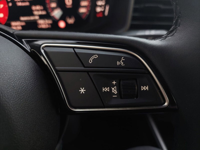 Audi A1 Sportback usata a Bari (7)