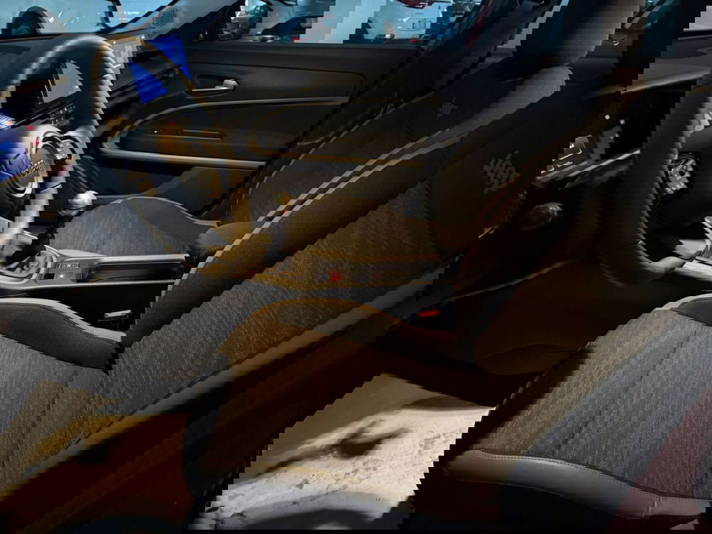 Jeep Avenger usata a Arezzo (14)