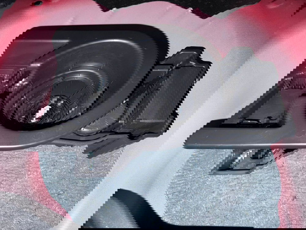 Jeep Avenger usata a Arezzo (16)