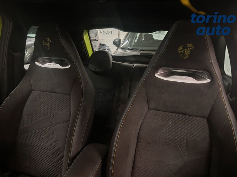Abarth 500e Cabrio usata a Torino (13)