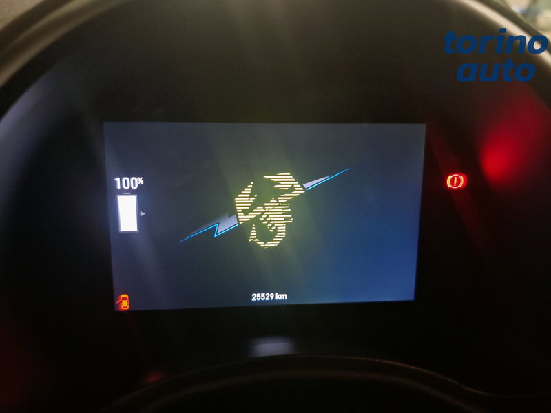 Abarth 500e Cabrio usata a Torino (14)