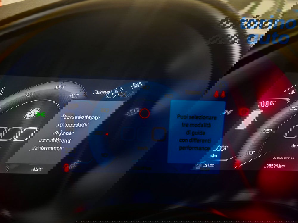 Abarth 500e Cabrio usata a Torino (15)