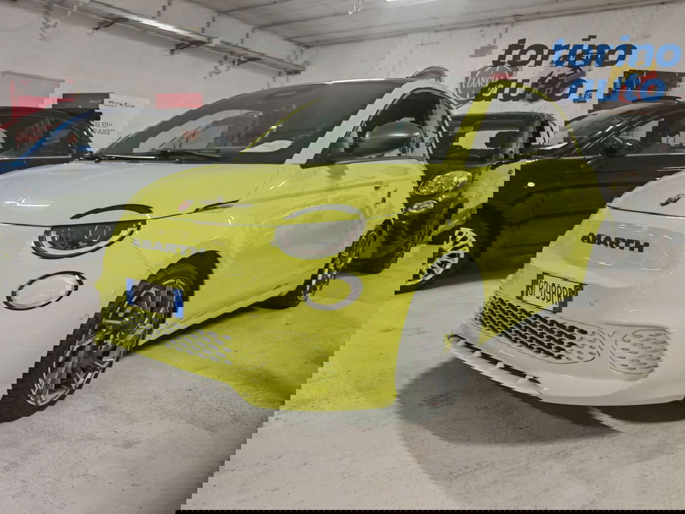 Abarth 500e Cabrio usata a Torino (4)