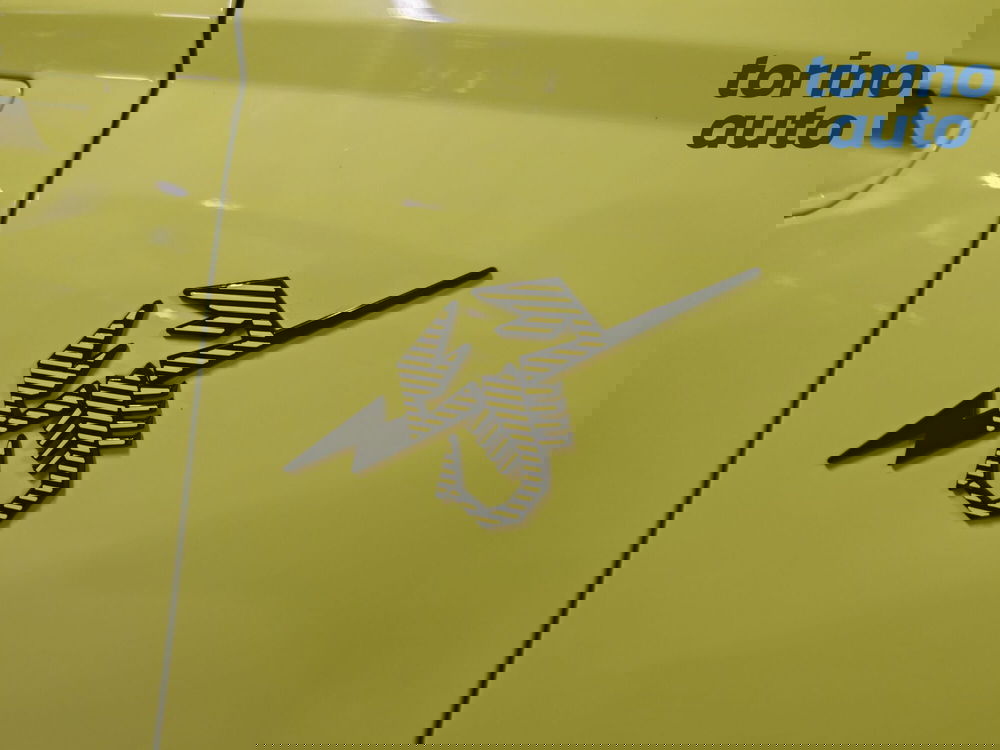 Abarth 500e Cabrio usata a Torino (7)