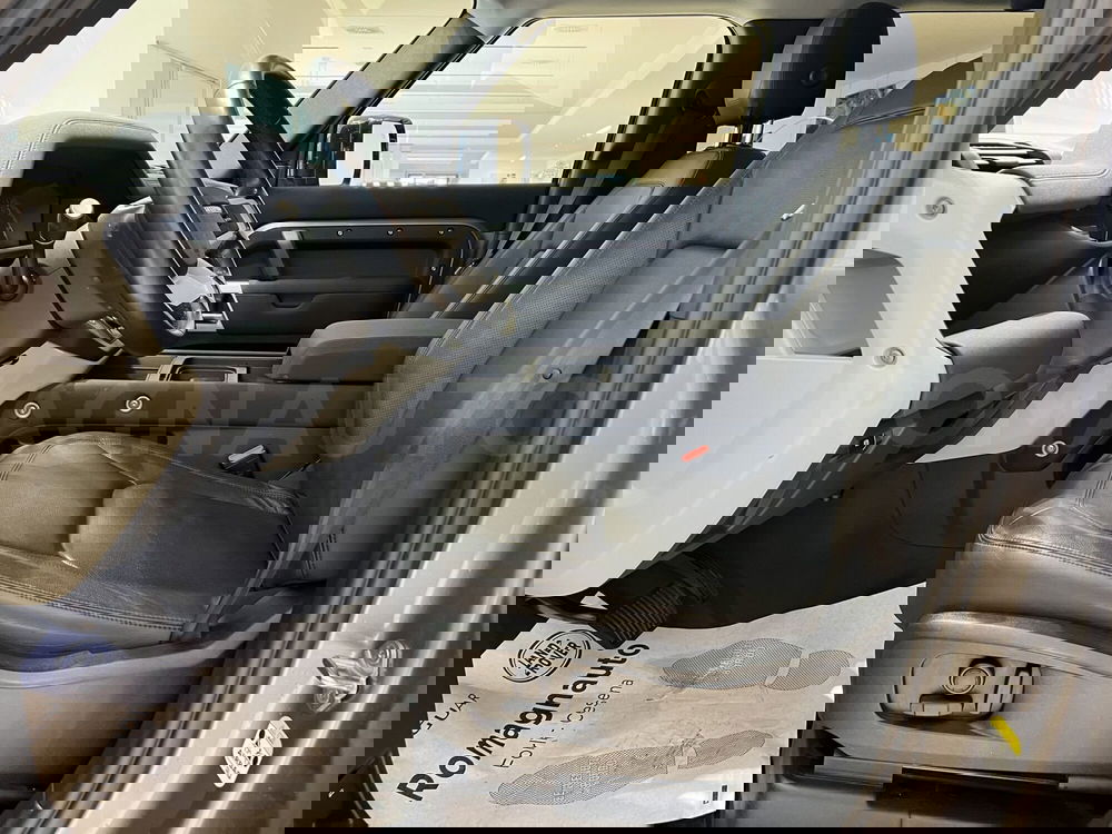 Land Rover Defender usata a Forlì-Cesena (16)