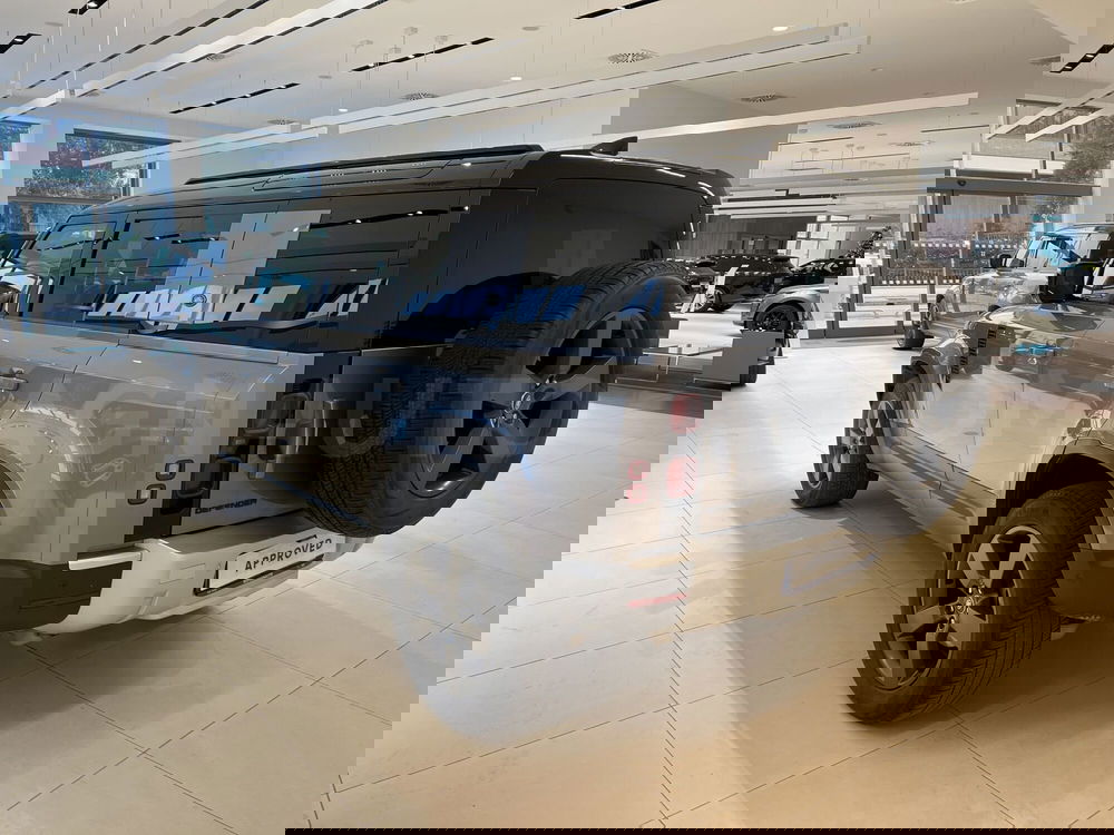 Land Rover Defender usata a Forlì-Cesena (7)