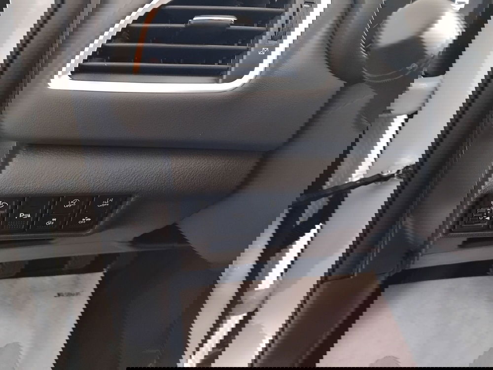 Suzuki S-Cross nuova a Milano (11)