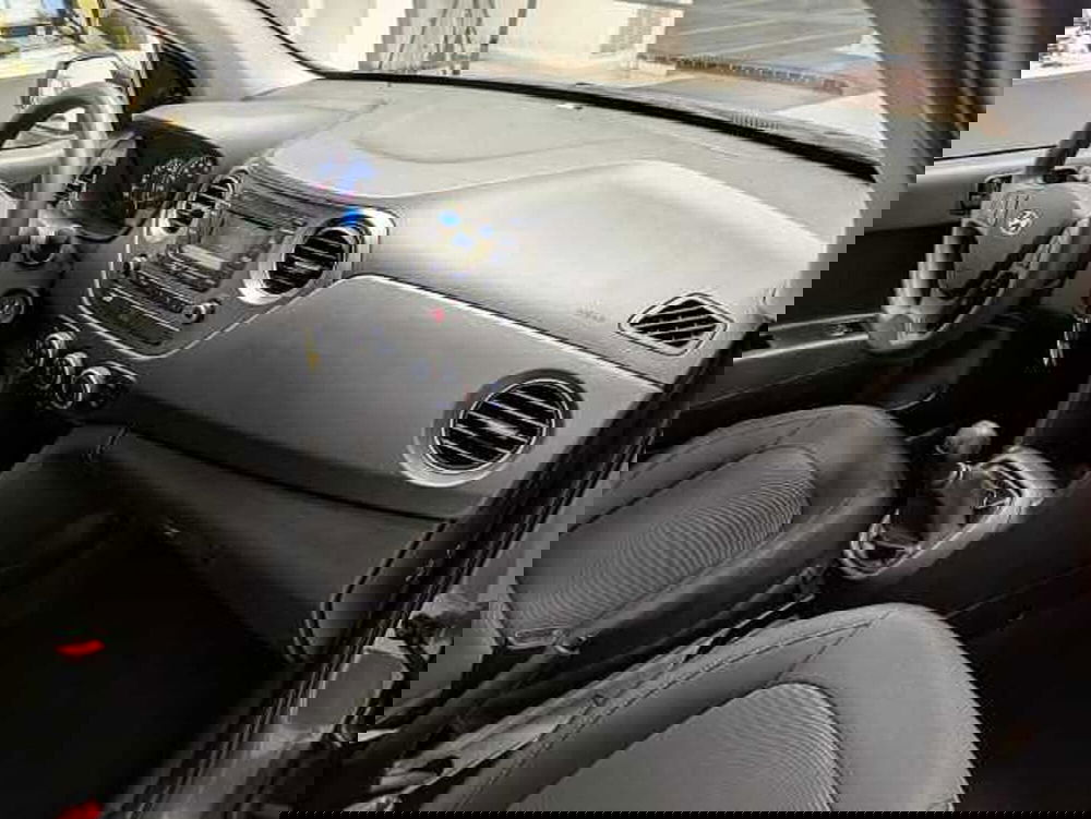 Hyundai i10 usata a Teramo (12)