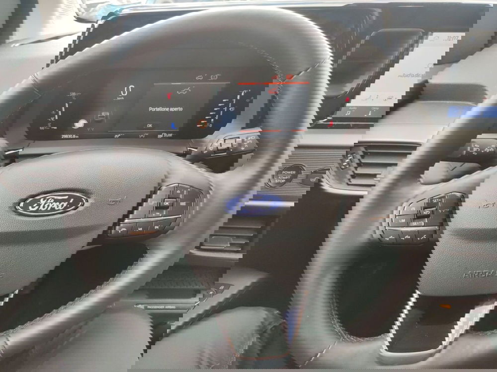 Ford Tourneo Courier usata a Roma (15)