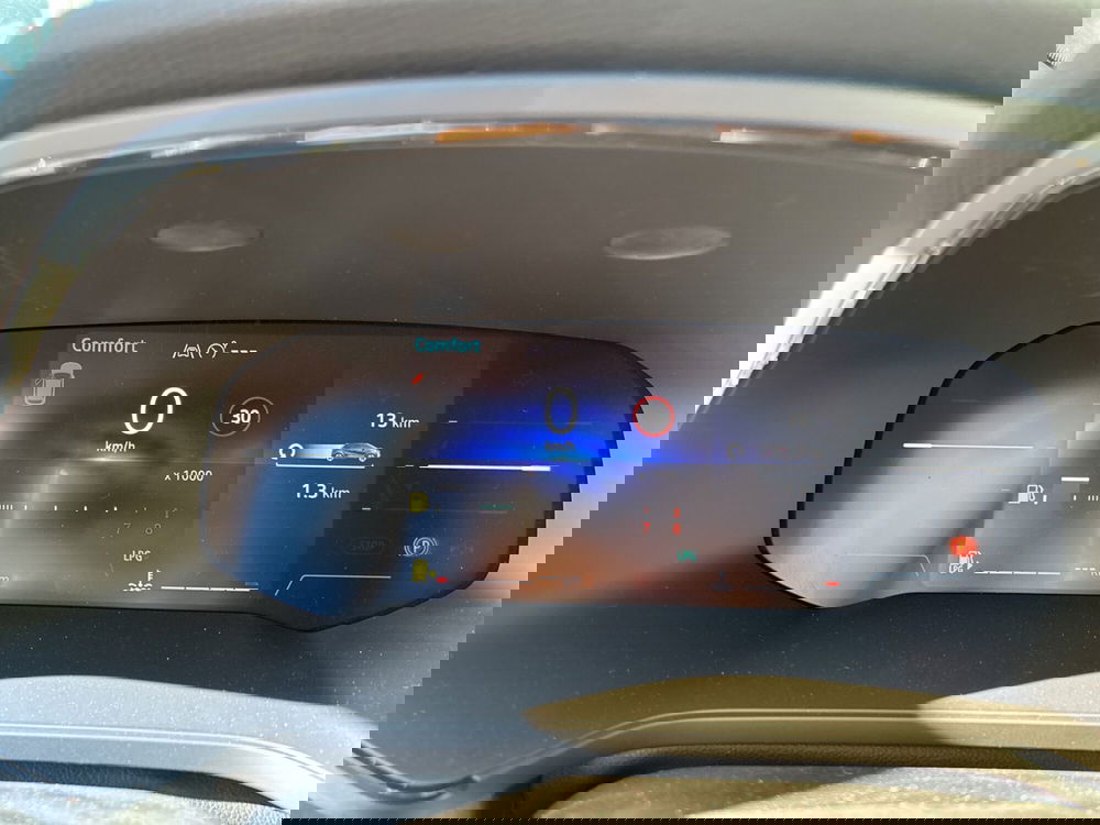 Renault Captur nuova a Latina (16)