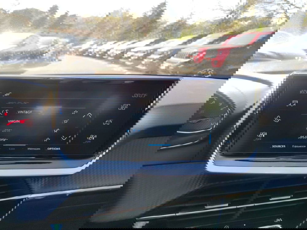 Peugeot 208 nuova a Roma (14)