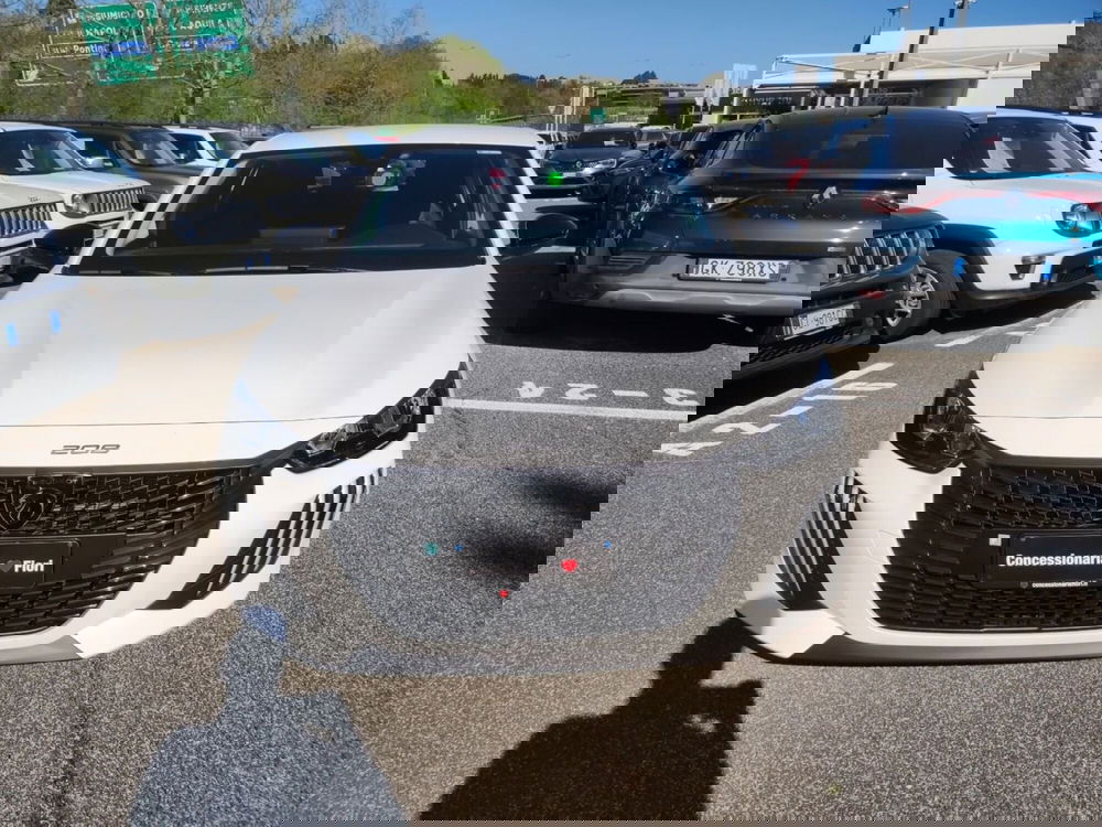 Peugeot 208 nuova a Roma (6)