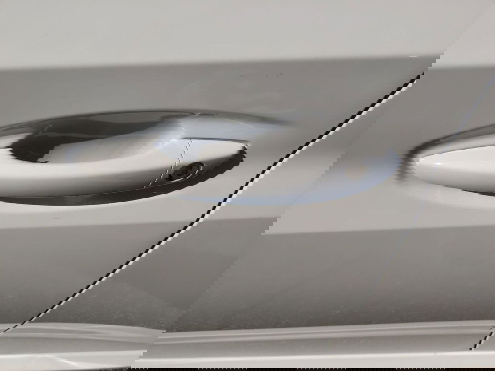 Peugeot 208 nuova a Roma (7)