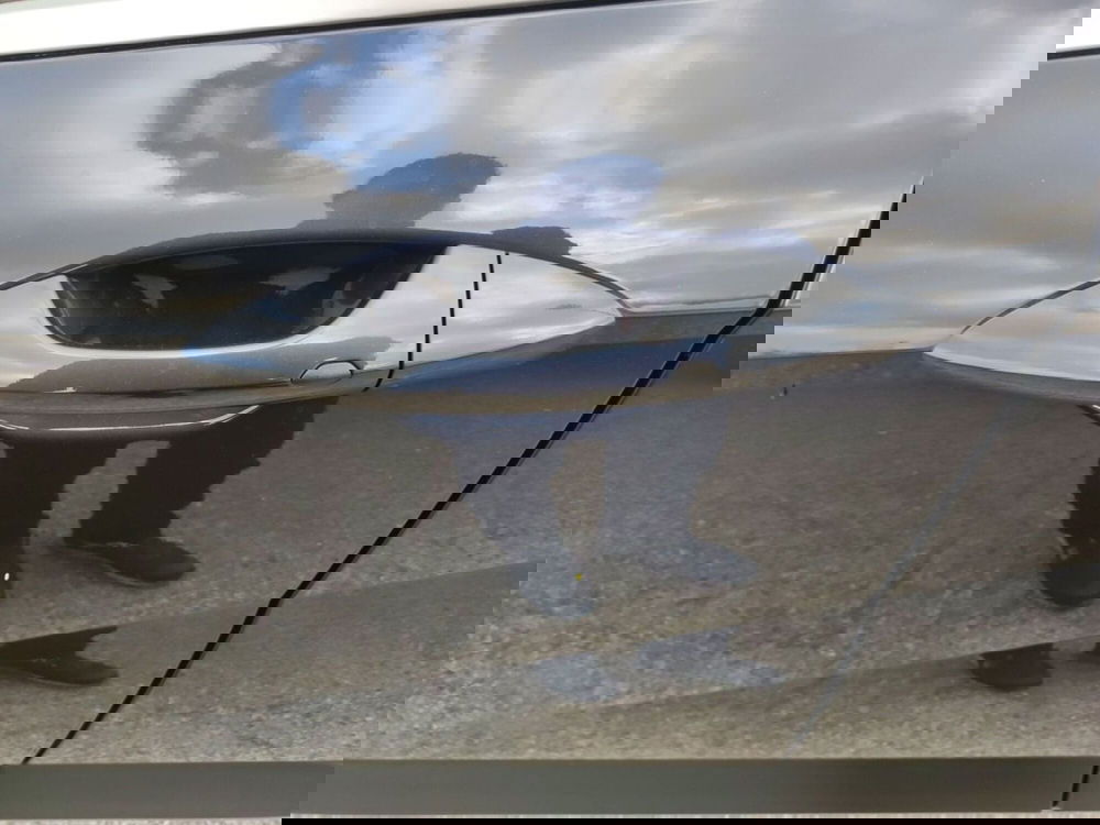 Hyundai Kona nuova a Roma (9)