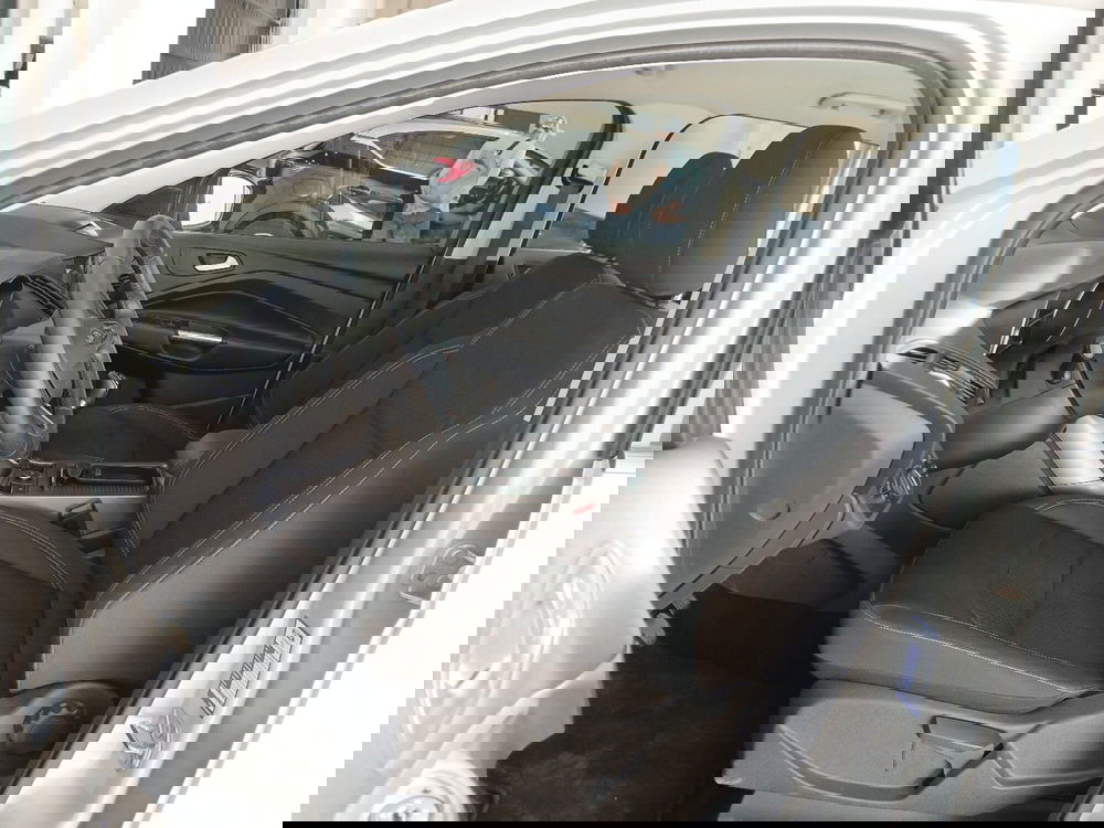 Ford Kuga usata a Roma (15)