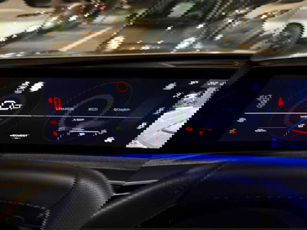 Peugeot 3008 nuova a Roma (14)