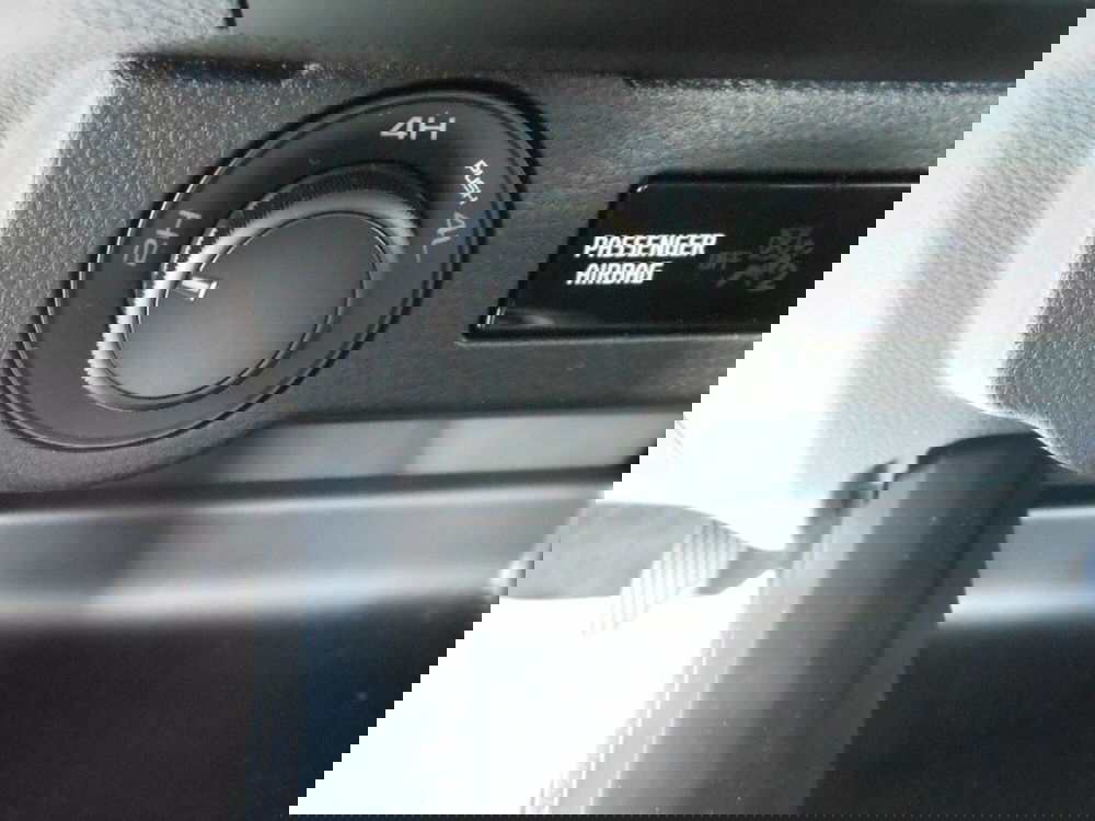 Isuzu D-Max Pick-up nuova a Chieti (15)