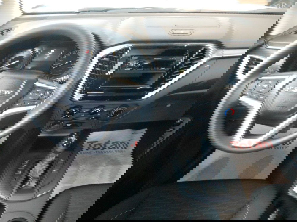 Isuzu D-Max Pick-up nuova a Chieti (17)