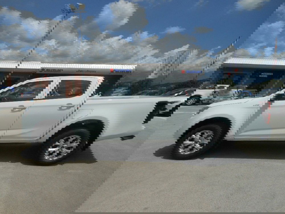 Isuzu D-Max Pick-up nuova a Chieti (6)