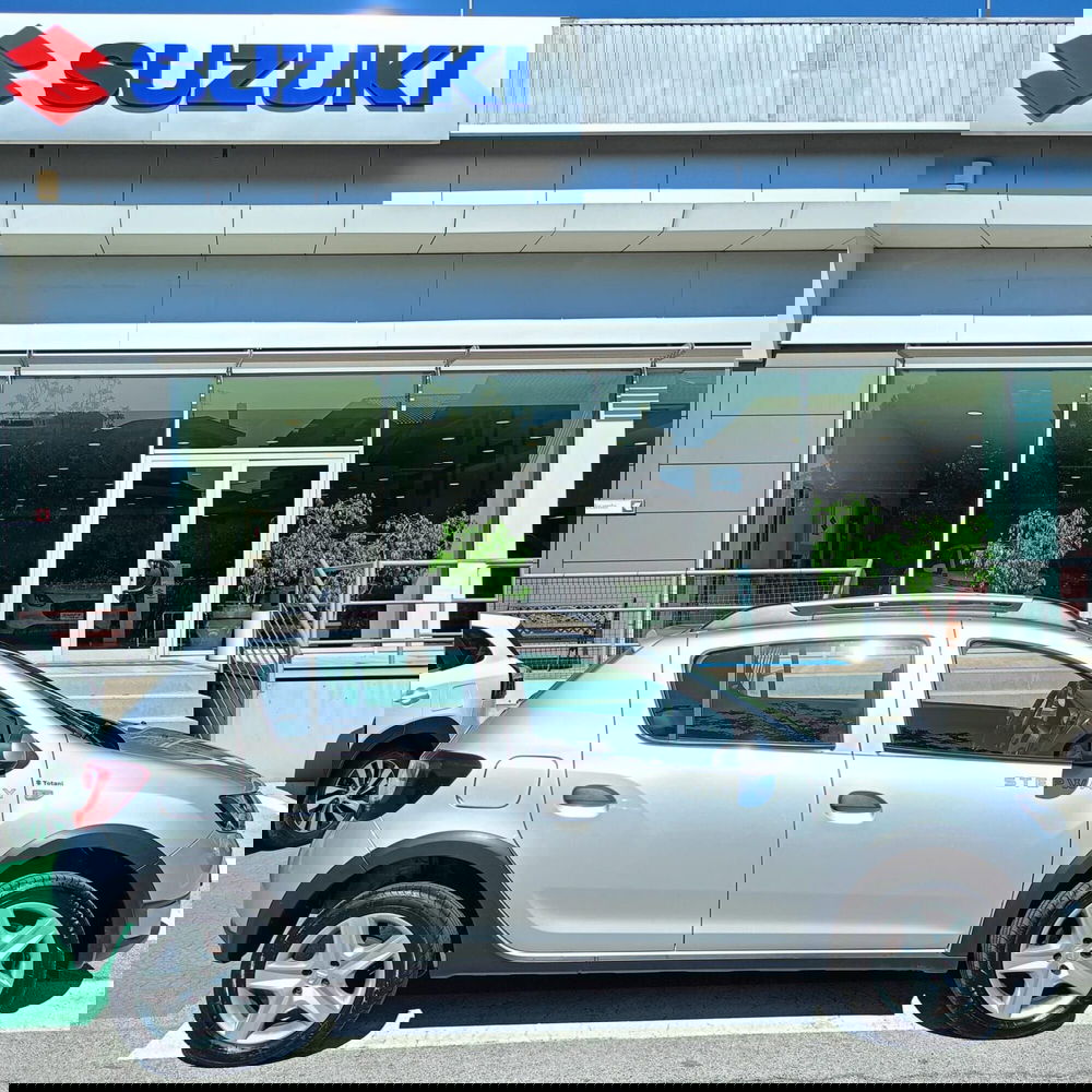 Dacia Sandero usata a L'Aquila (5)