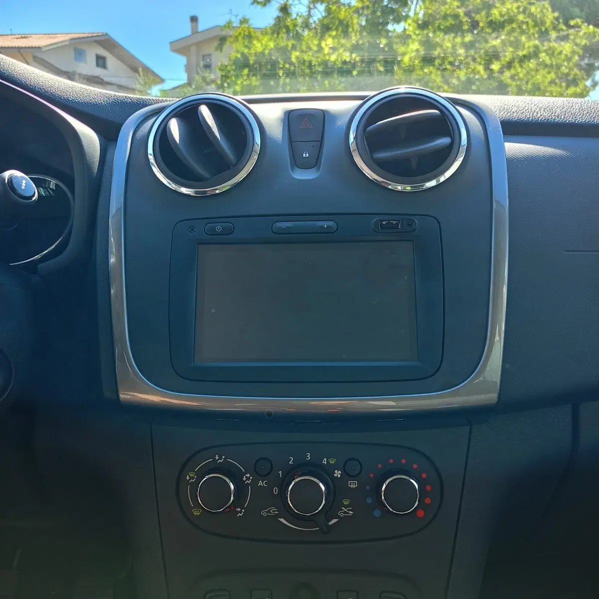 Dacia Sandero usata a L'Aquila (6)