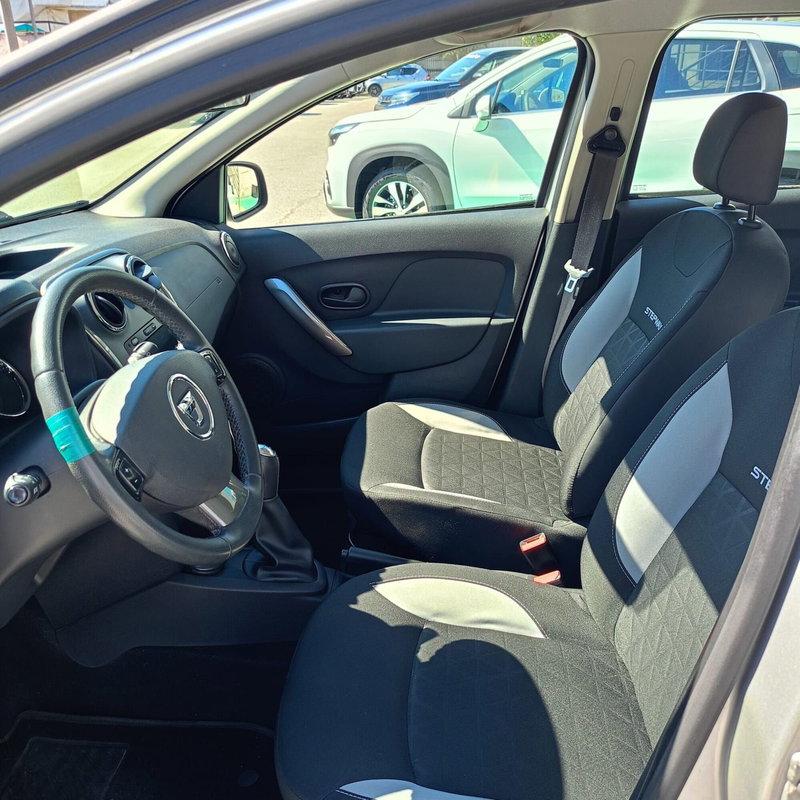 Dacia Sandero usata a L'Aquila (9)