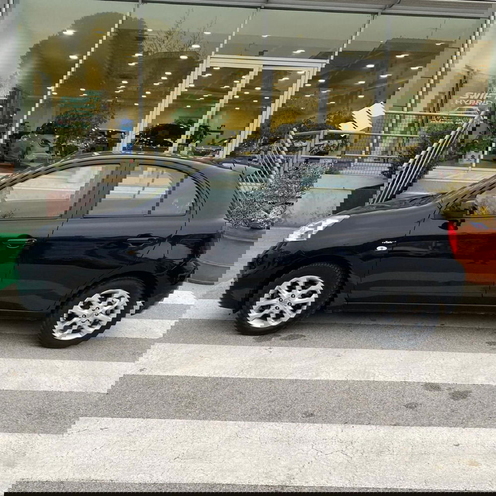 Nissan Micra usata a L'Aquila (2)