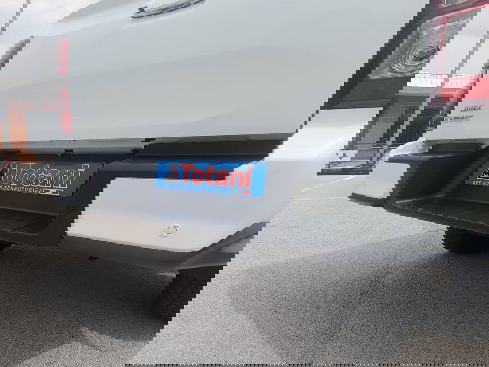 Isuzu D-Max Pick-up nuova a L'Aquila (16)