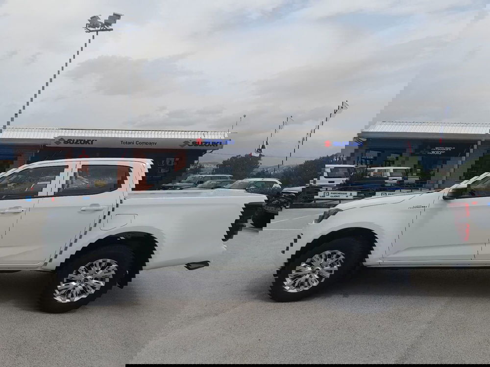 Isuzu D-Max Pick-up nuova a L'Aquila (2)