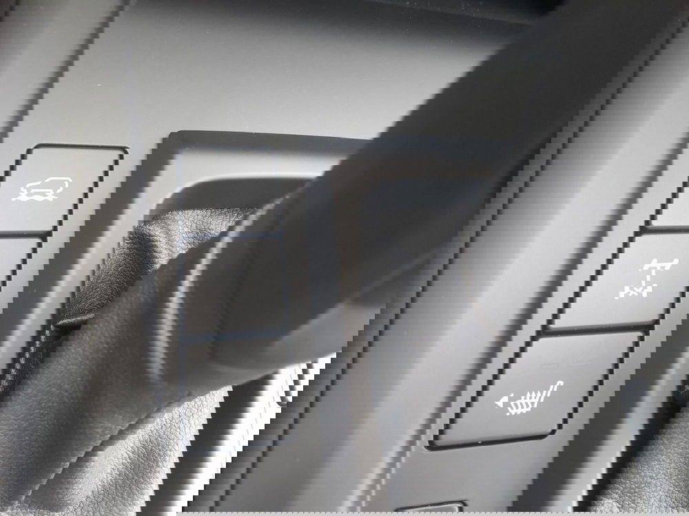 Isuzu D-Max Pick-up nuova a L'Aquila (9)