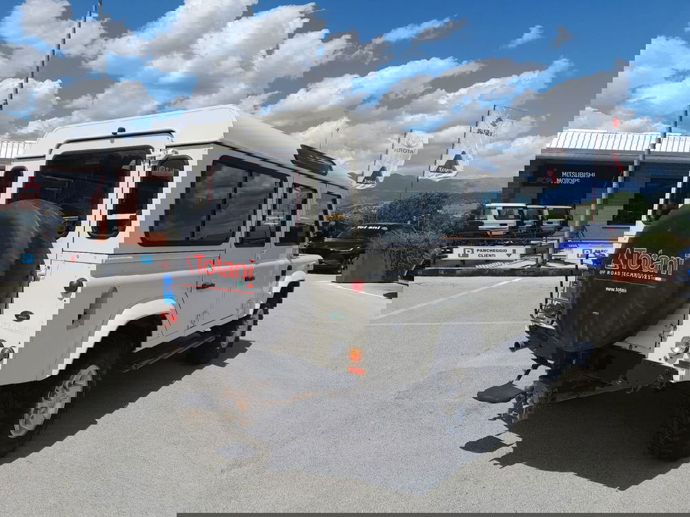 Land Rover Defender usata a L'Aquila (11)