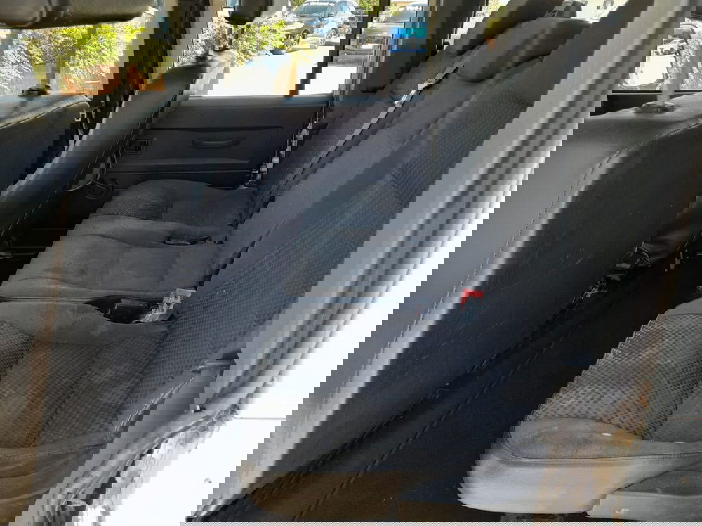 Land Rover Defender usata a L'Aquila (12)