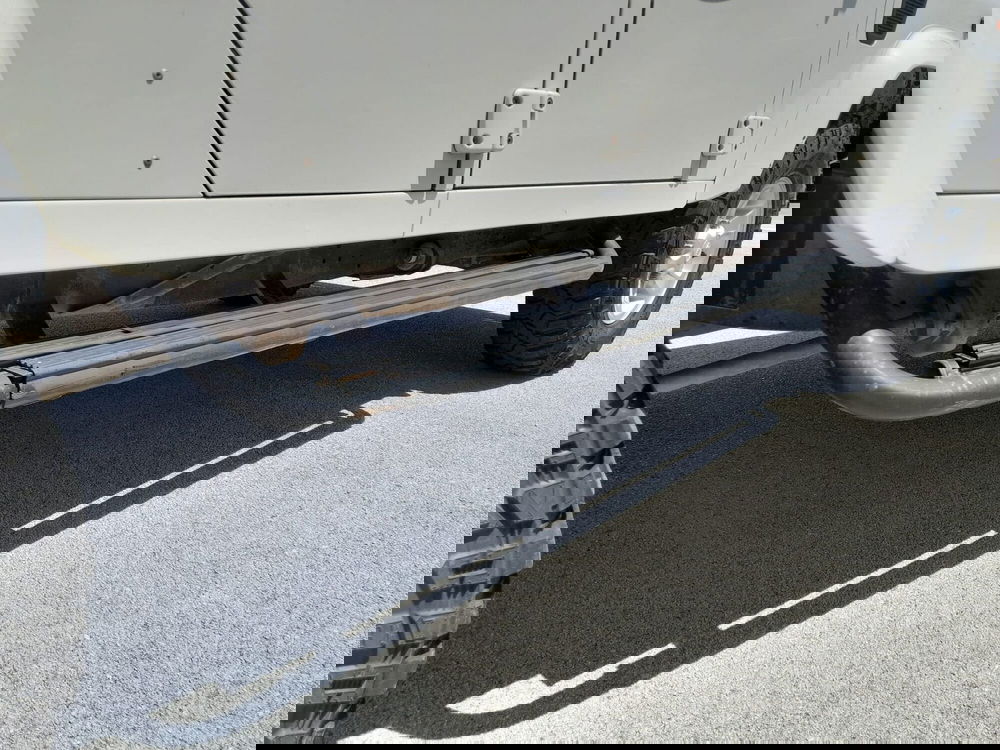 Land Rover Defender usata a L'Aquila (16)