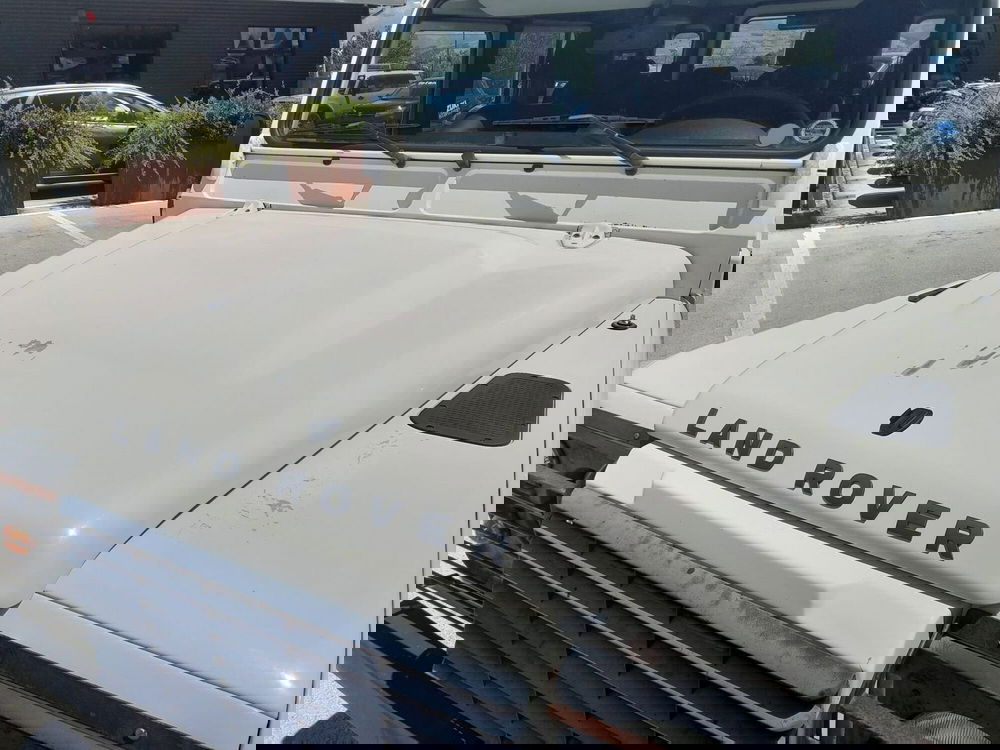 Land Rover Defender usata a L'Aquila (18)