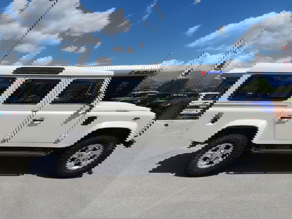 Land Rover Defender usata a L'Aquila (2)