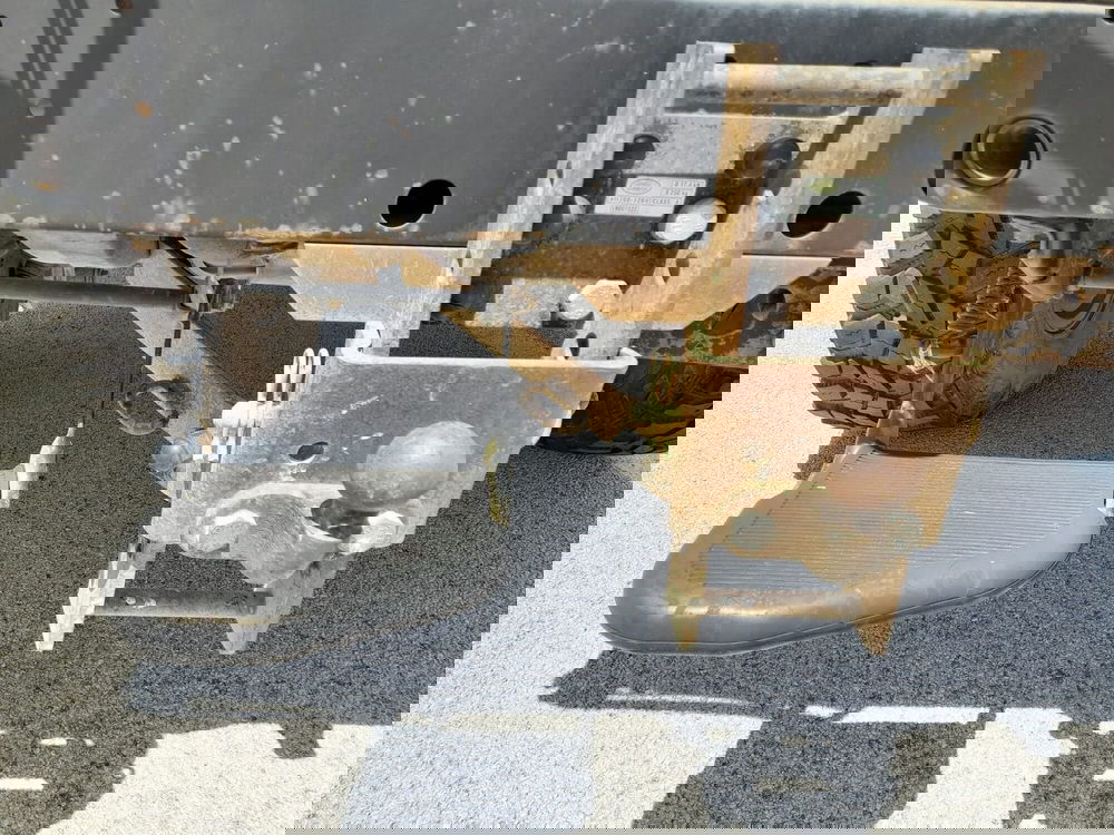 Land Rover Defender usata a L'Aquila (8)