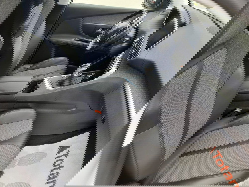 Peugeot 3008 usata a L'Aquila (11)