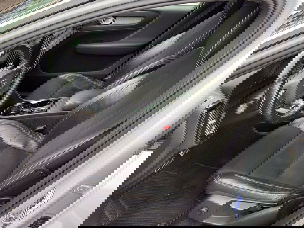 Volvo XC40 usata a Reggio Calabria (8)