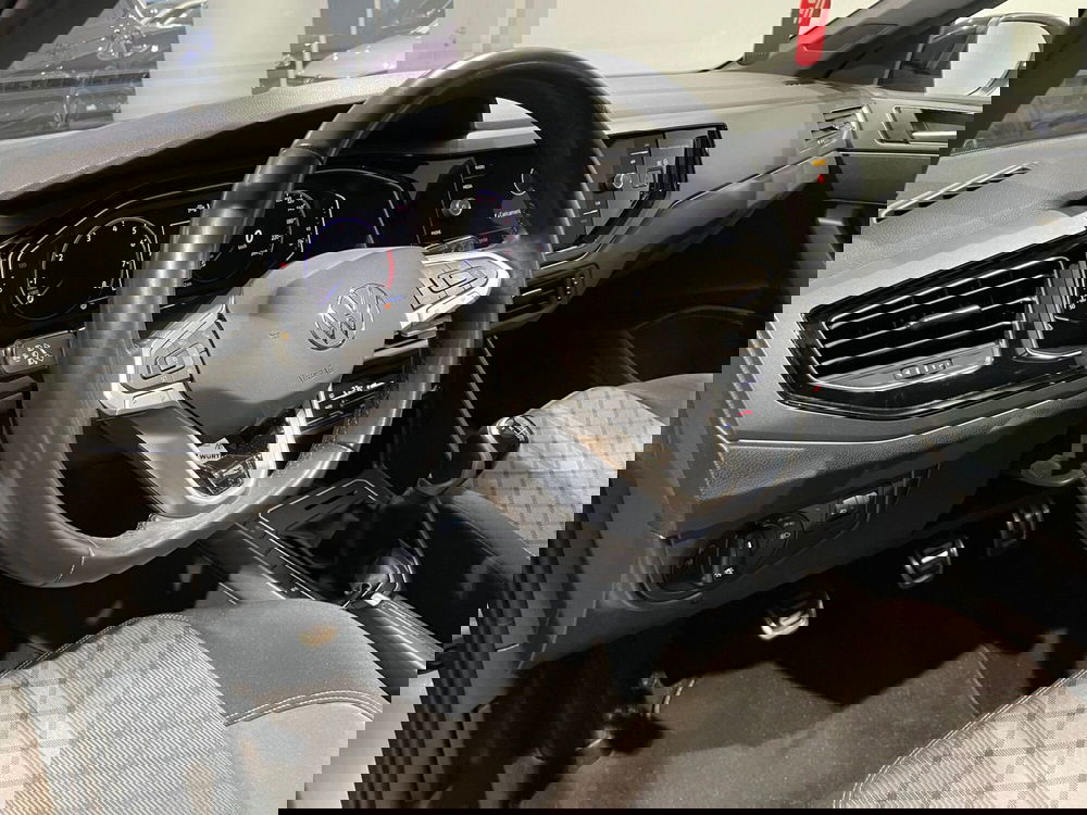 Volkswagen Taigo usata a Genova (10)