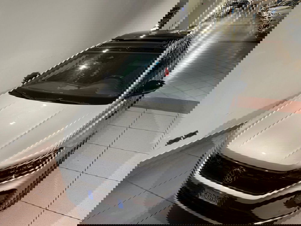 Volkswagen Taigo usata a Genova (9)