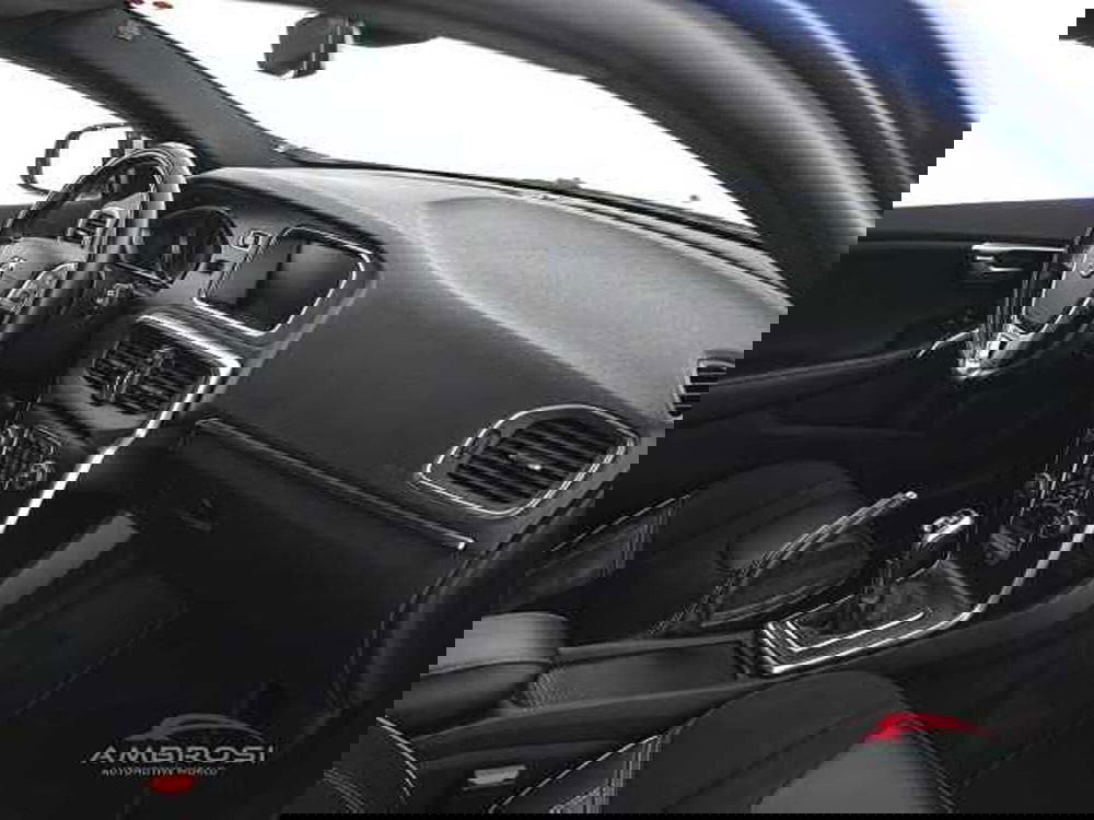 Volvo V40 usata a Perugia (12)