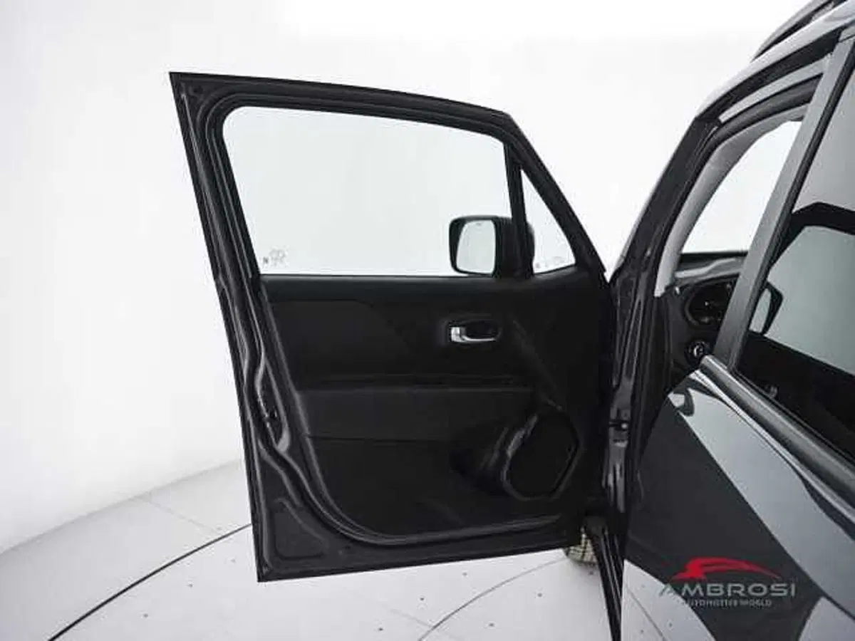 Jeep Renegade usata a Viterbo (20)