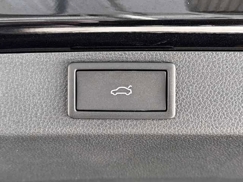 Skoda Karoq nuova a Vicenza (10)