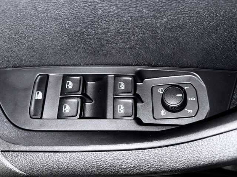 Skoda Karoq nuova a Vicenza (11)