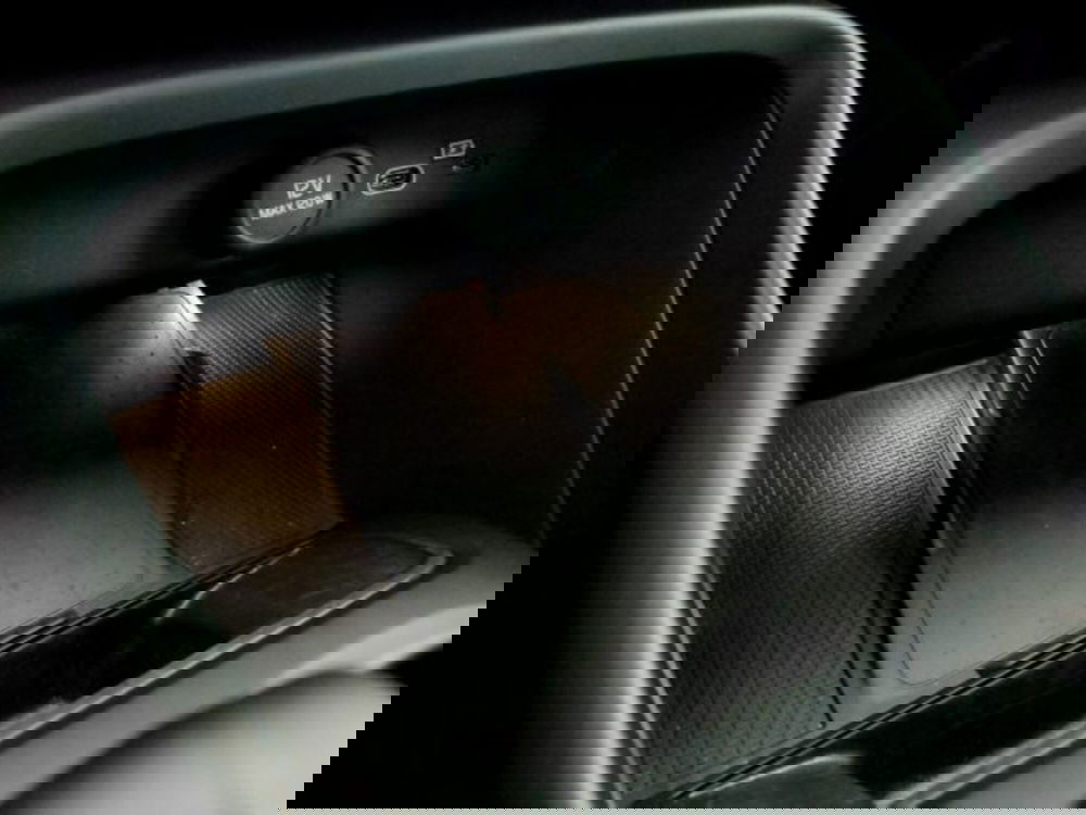 Volvo XC40 usata a Modena (18)