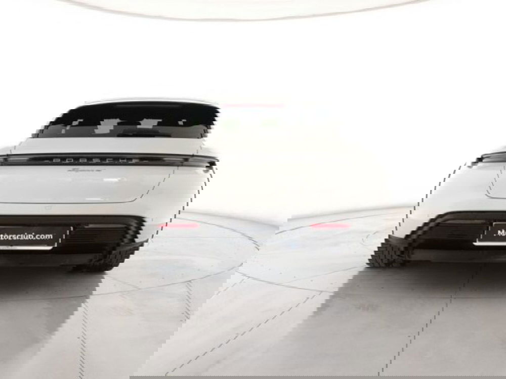 Porsche Taycan Cross Turismo usata a Modena (4)