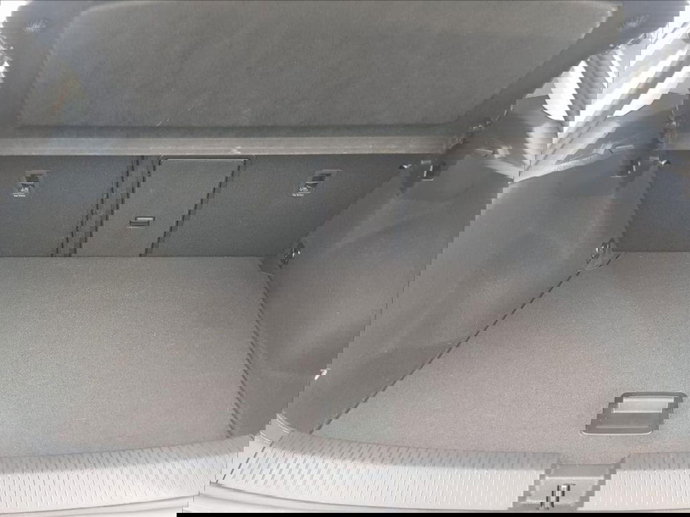 Volkswagen T-Roc usata a Lucca (15)