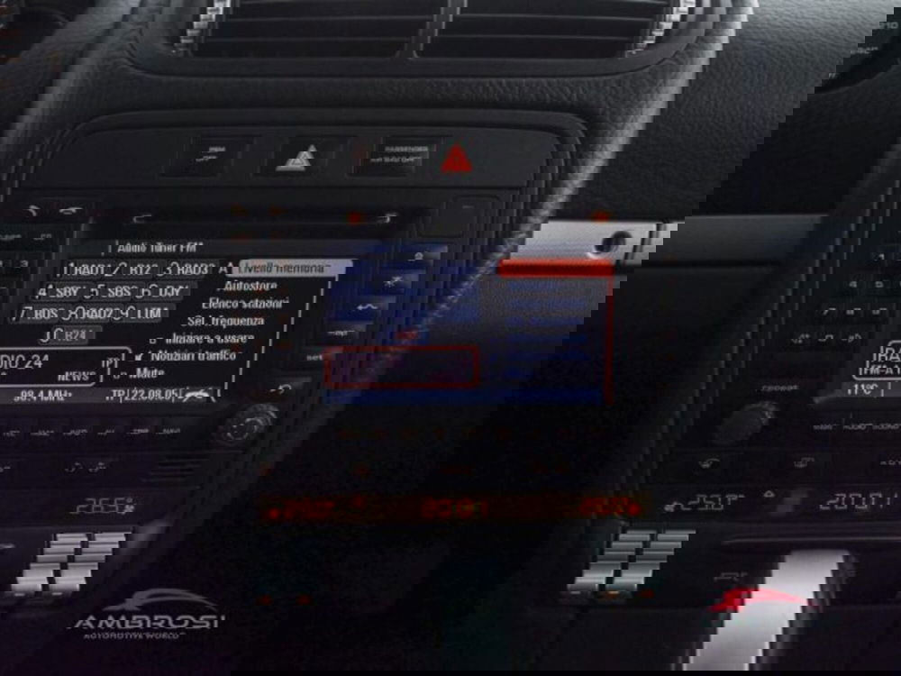 Porsche Cayenne usata a Perugia (14)